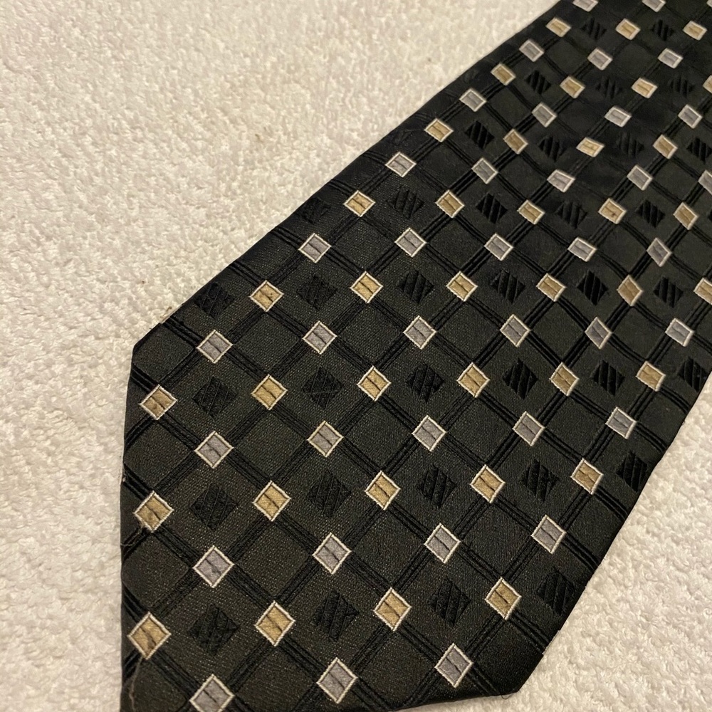 Brand New Super Stylish Tie By LAURANT BENNET